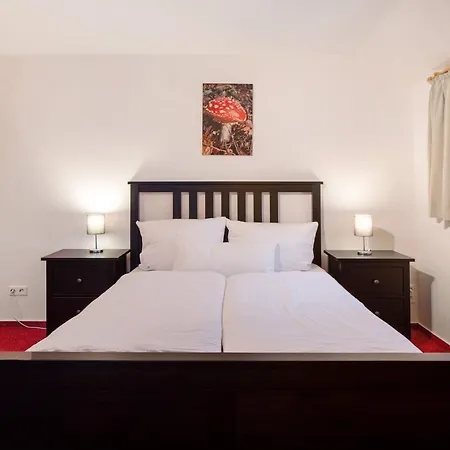 Haus Johanna * تودموس